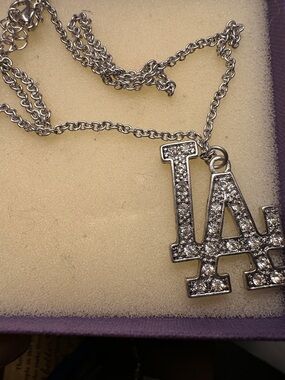 Rhinestone 'LA' Pendant Necklace - Silver Tone